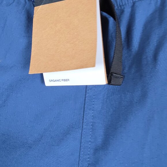 The North Face Cargo Shorts Mens Size Large Shady Blue Ripstop Belted 7L NWT - Picture 4 of 14